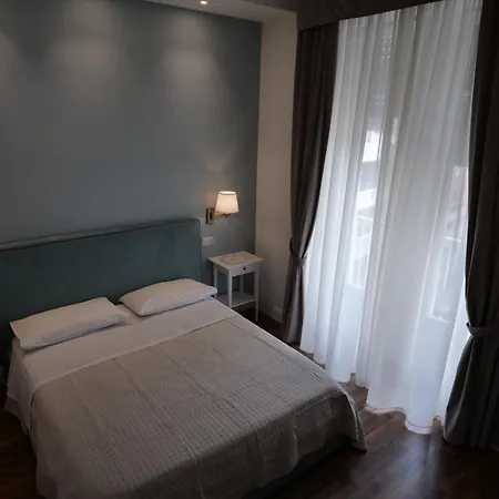 Wake Up In Center 4 Guests Napoli